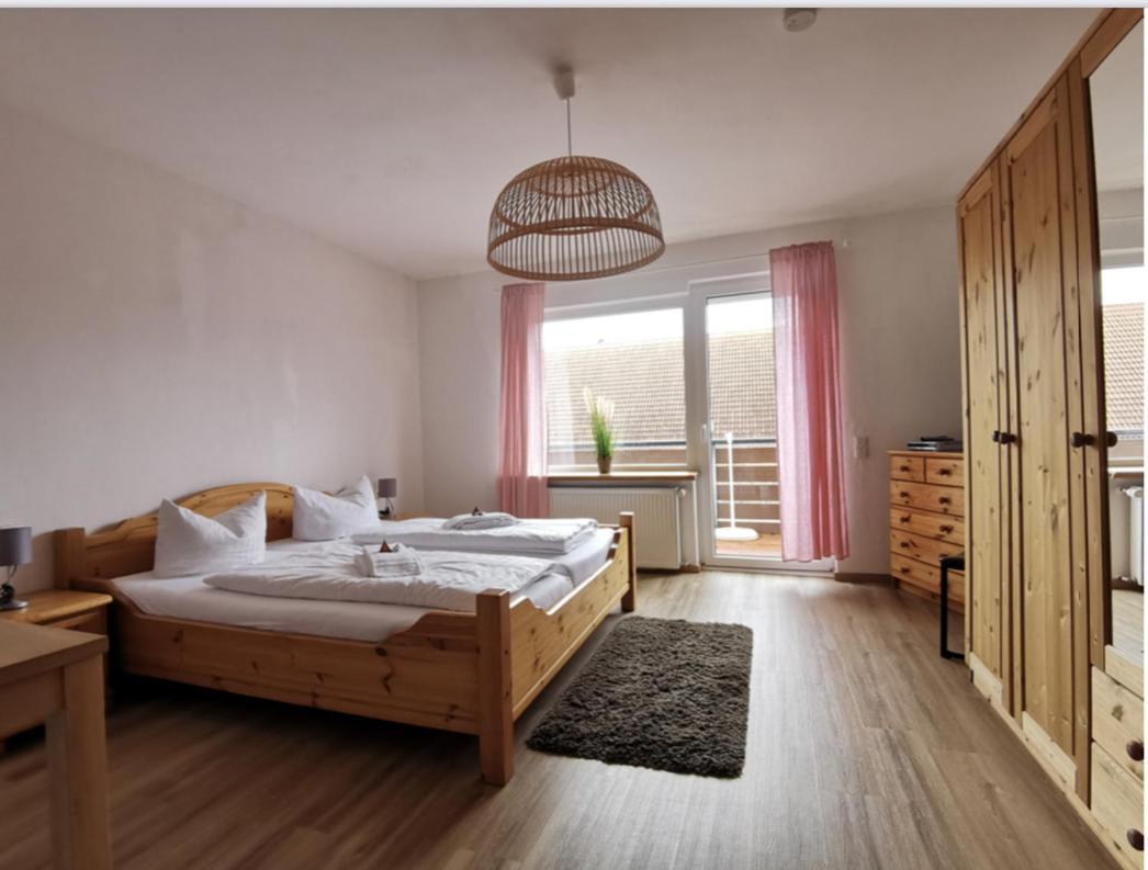 Hotel Wettlaufer هومبرغ المظهر الخارجي الصورة